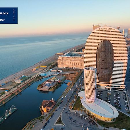 Holiday Point Orbi City 巴统 外观 照片