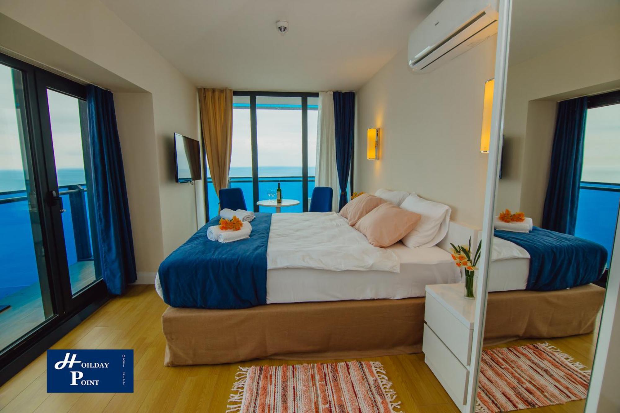 Holiday Point Orbi City 巴统 外观 照片